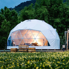 Tenda de Luxo Geodésica Transparente